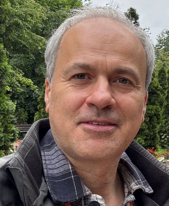 Florin Alexandru Luca Membru Fondator Atipic