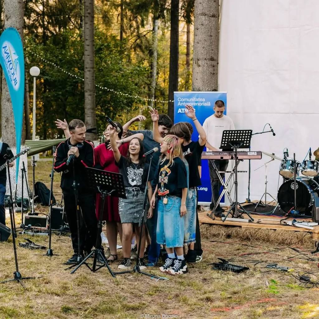 ATIPIC Young și ThymeCat 5
